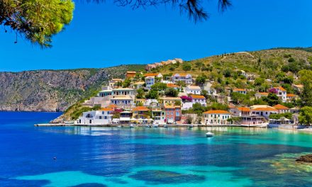 Άσσος Κεφαλονιάς: Το παραμυθένιο χωριό του Ιονίου