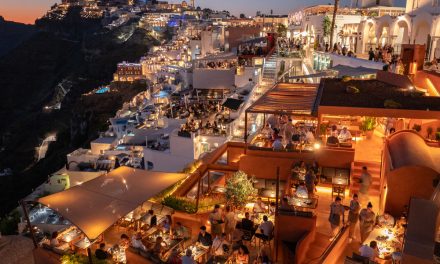 Rizes, Σαντορίνη – Στο μονοπάτι του κρασιού και της γεύσης