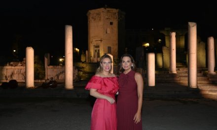 Επετειακή εκδήλωση «Μνήμη και Φως» διοργάνωσε το Υπ. Τουρισμού στη Ρωμαϊκή Αγορά Αθηνών