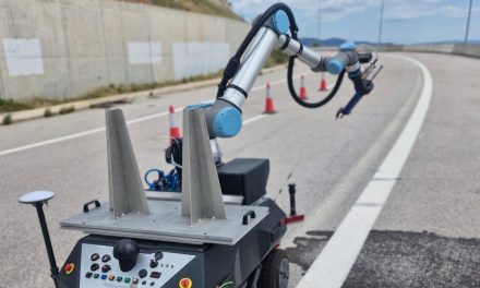 Ένα αυτόνομο ρομπότ δοκιμάστηκε στην Ολυμπία Οδό!