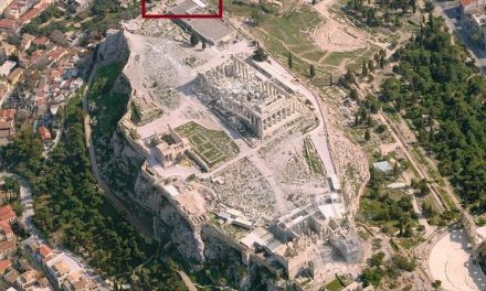 Ακρόπολη Αθηνών: Αποκαθίσταται και αποδίδεται επισκέψιμο το μυκηναϊκό τείχος