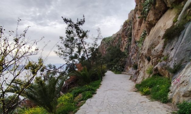 Υπογράφηκε προγραμματική σύμβαση για την προστασία του μονοπατιού της Αρβανιτιάς