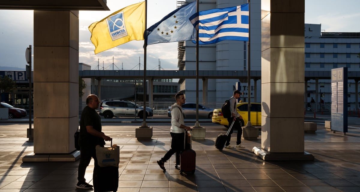 Τέλος τα ταξίδια με την παλιά ταυτότητα – Πότε λήγουν