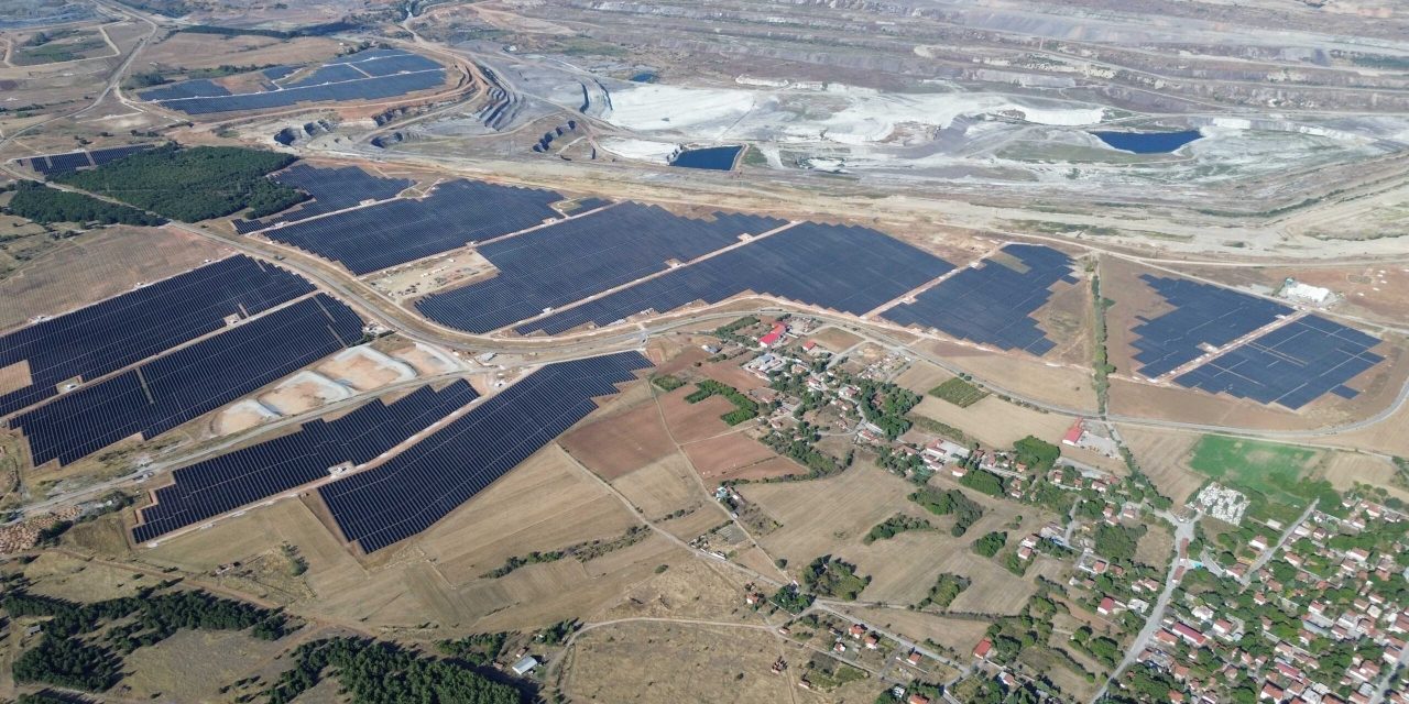 Όμιλος ΔΕΗ: Στο 90% η κατασκευή των φωτοβολταϊκών ισχύος 2,13 GW στη Δυτική Μακεδονία