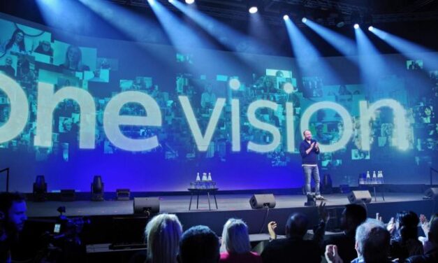 Η ΔΕΗ επανασχεδιάζει την εμπειρία του πελάτη