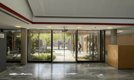 Επανάχρηση δύο ακινήτων για την εξυπηρέτηση των επισκεπτών της Ακρόπολης