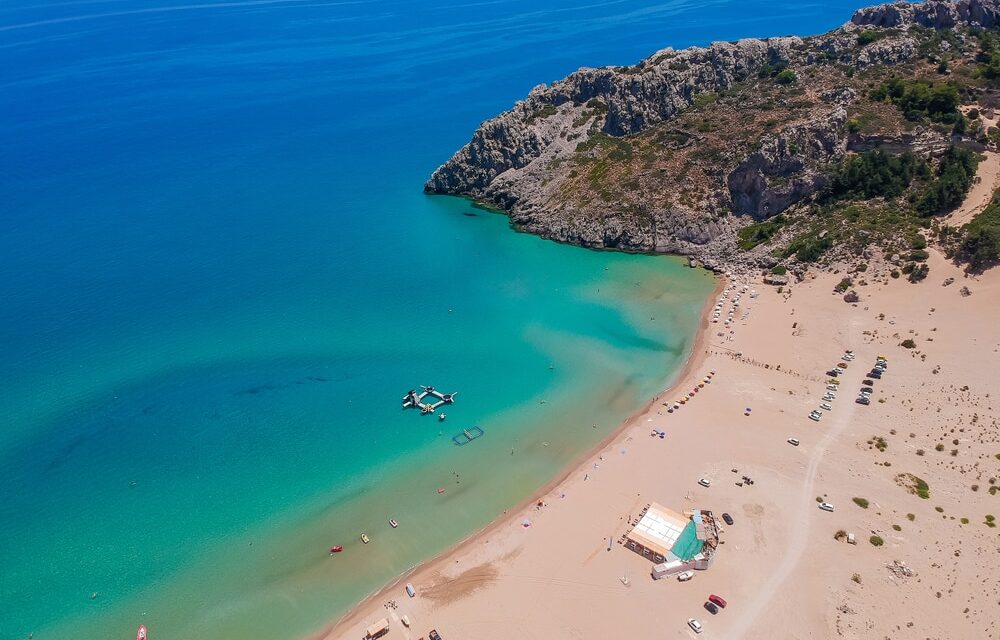 HolidayCheck: Οι 10 καλύτερες οικογενειακές παραλίες στα ελληνικά νησιά