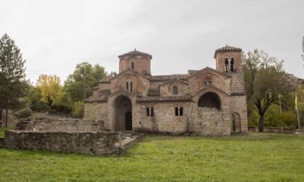 Σπάνια ξυλόγλυπτη εικόνα 3 μέτρων του Αγίου Γεωργίου από τον 13ο αιώνα – Σε βυζαντινό ναό
