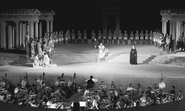 ΔΕΗ: Στηρίζει την έκθεση «Σημείο Κάλλας» στο Αρχαίο Θέατρο Επιδαύρου