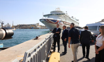 Έρχεται η πρώτη ενιαία ευρωπαϊκή πολιτική για τον τουρισμό –  Τι ανακοίνωσε ο Απ. Τζιτζικώστας